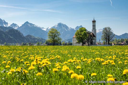 St. Colomankirche Schwangau ©Allgäu GmbH, Erika Spengler, Lizenz CC BY SA DE 3.0, https://creativecommons.org/licenses/by-sa/3.0/de/, keine Änderungen am Original